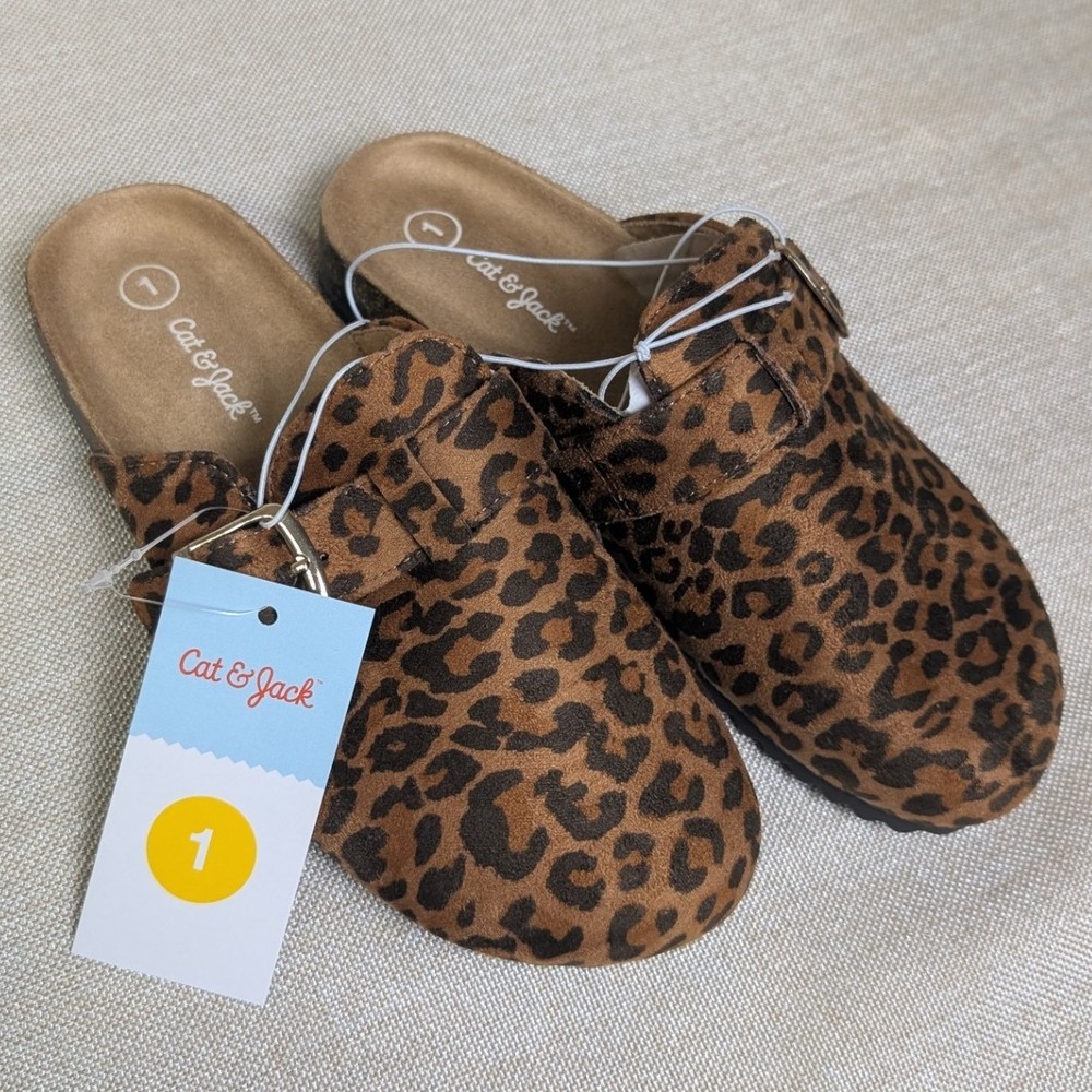 Cat & Jack Clogs Kids Size 1 Brown Leopard NWT Faux Suede Buckle Slip On Shoes